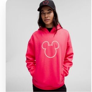 lululemon athletica x Disney